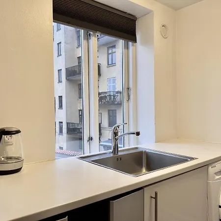 Two Bedroom In Copenhagen, Amagerbrogade 93, דירה